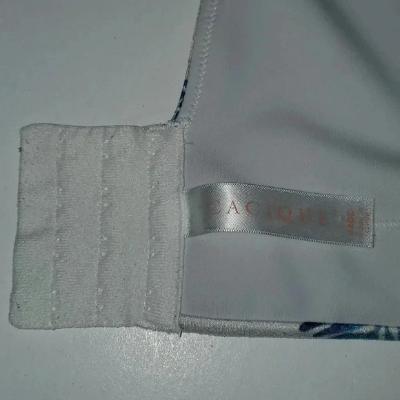 Cacique Lightly Lined Full Coverage Back Smoothing Bra Size 44DD - Picture 11 of 16